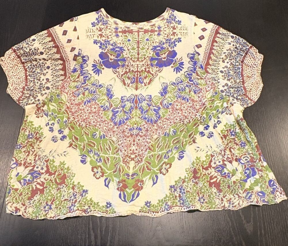 Free People Luly T-Shirt Tee Boho Floral Knit Round Neck Top Large